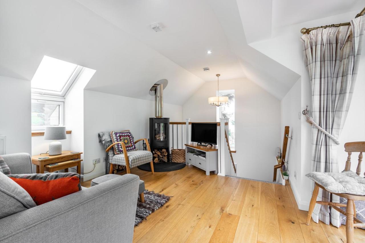 Urquhart Bay Croft Villa ดรัมนาดรอคิท ภายนอก รูปภาพ
